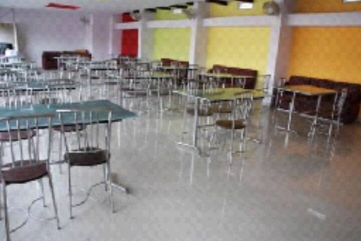 cafeteria